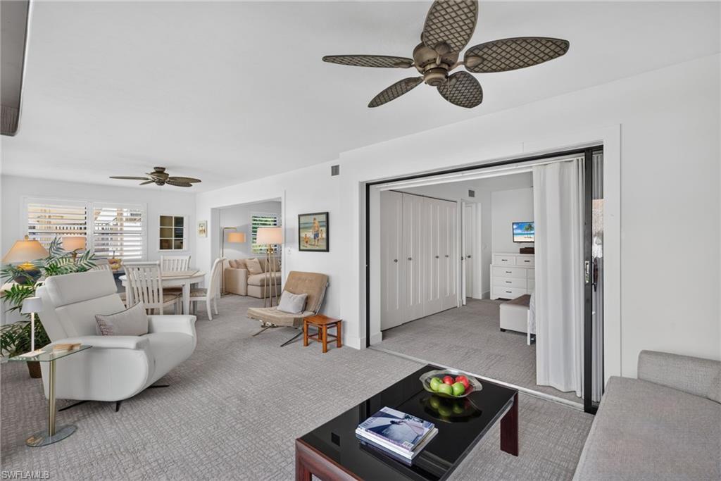 BAYSIDE VILLAS - Residential