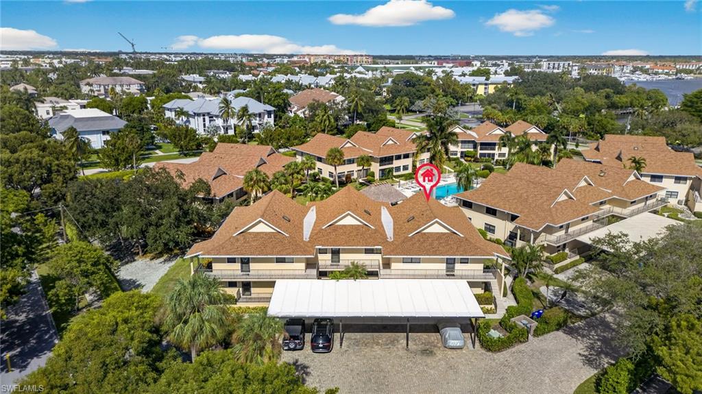BAYSIDE VILLAS - Residential