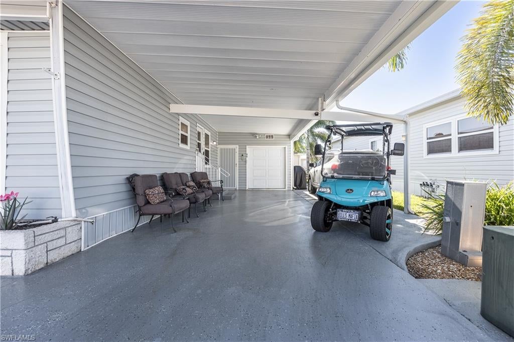 SIX LAKES COUNTRY CLUB - Residential