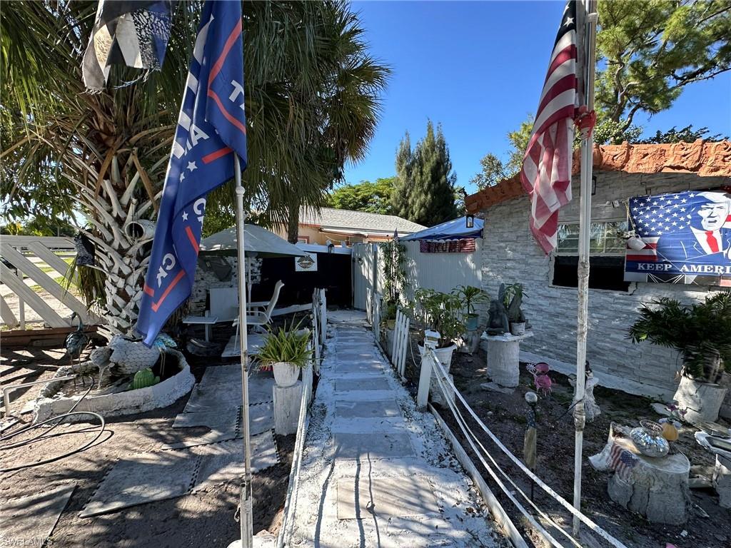 LOVEJOY PARK - Residential Lease