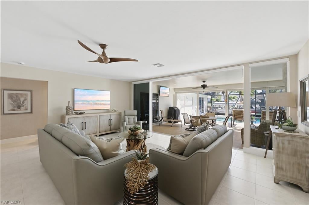 LITTLE HICKORY SHORES - Residential