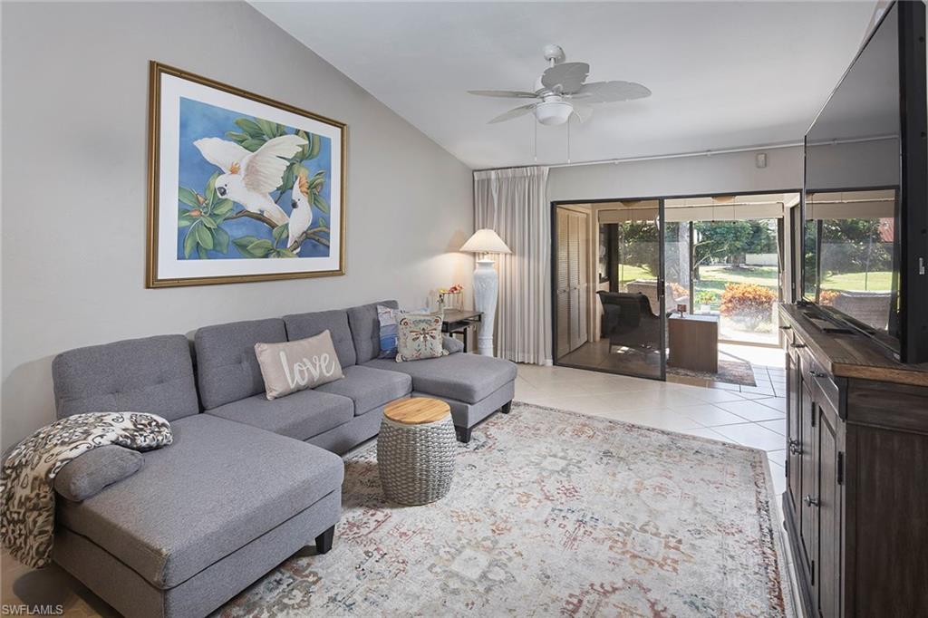 BOCA CIEGA MANOR - Residential