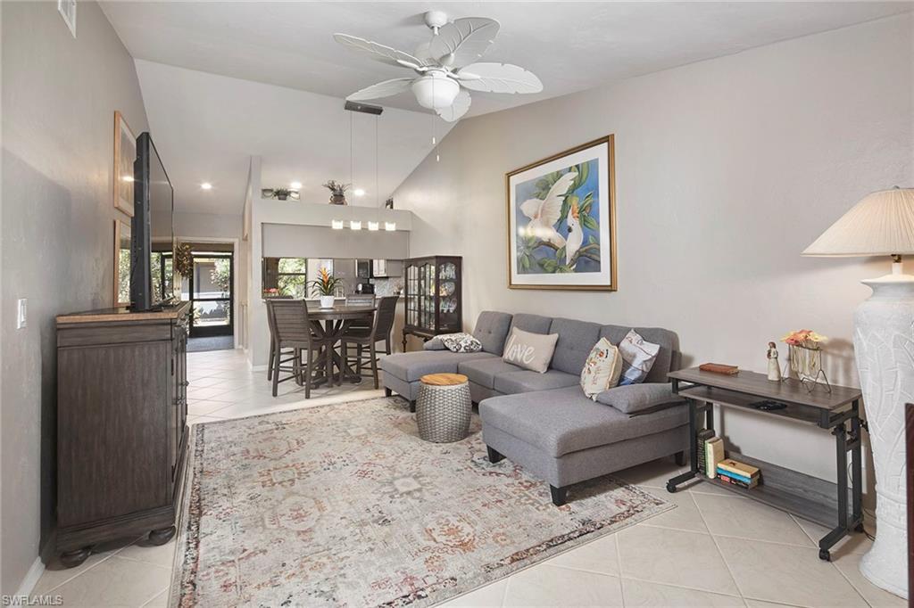 BOCA CIEGA MANOR - Residential