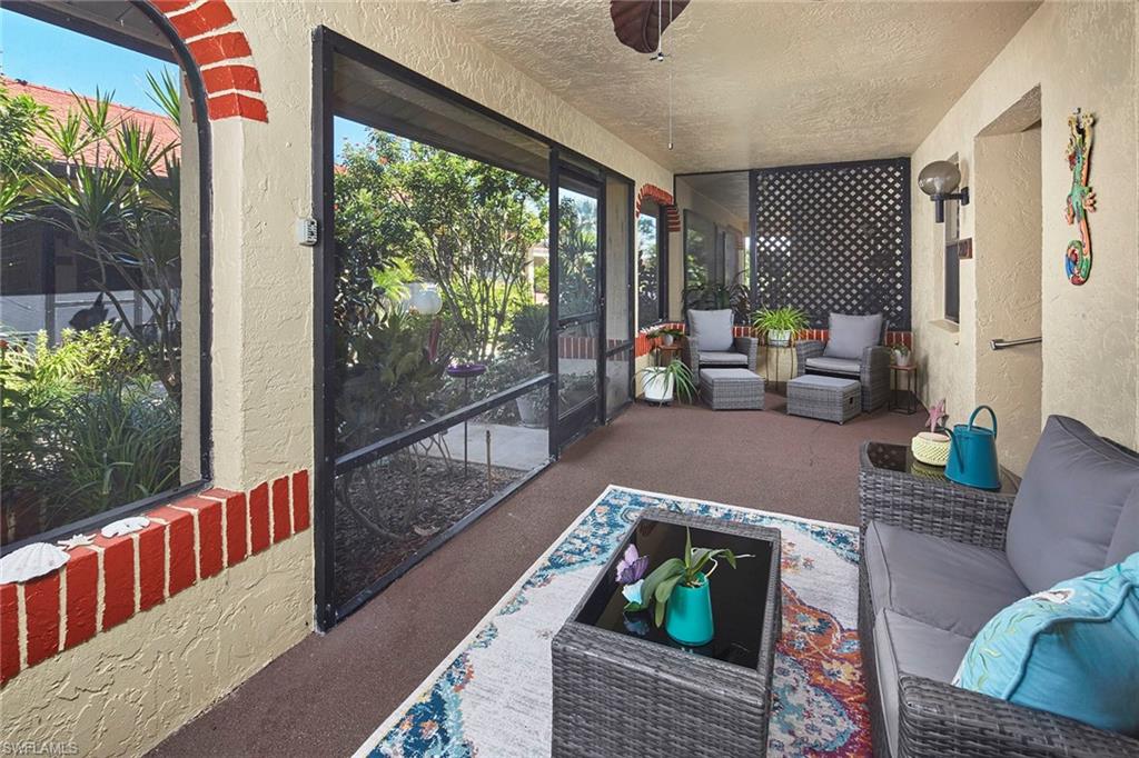 BOCA CIEGA MANOR - Residential
