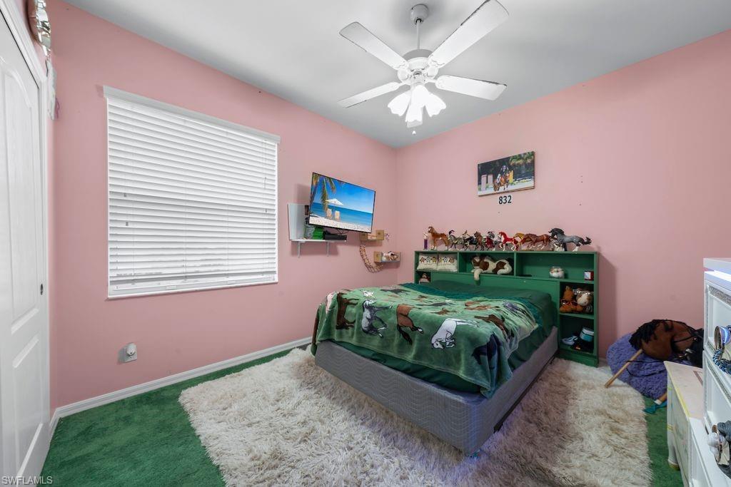 COLONIAL SHORES - Residential