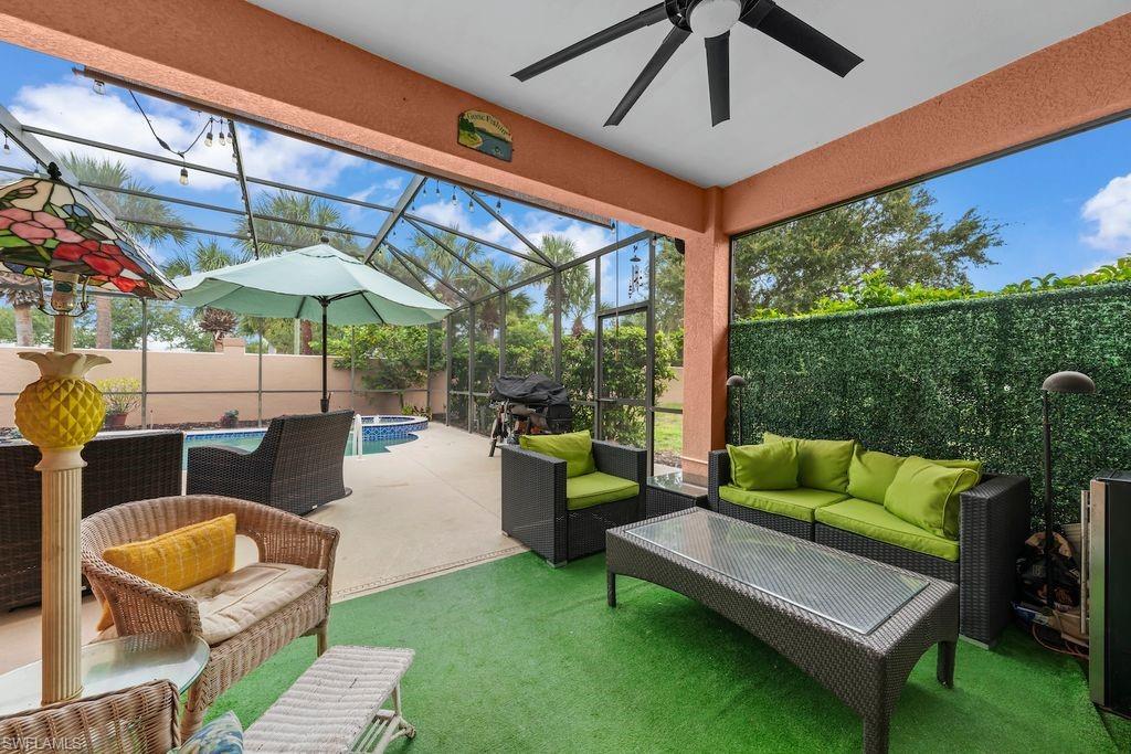 COLONIAL SHORES - Residential