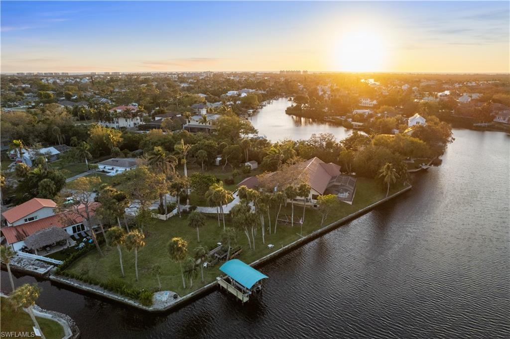 IMPERIAL SHORES - Residential