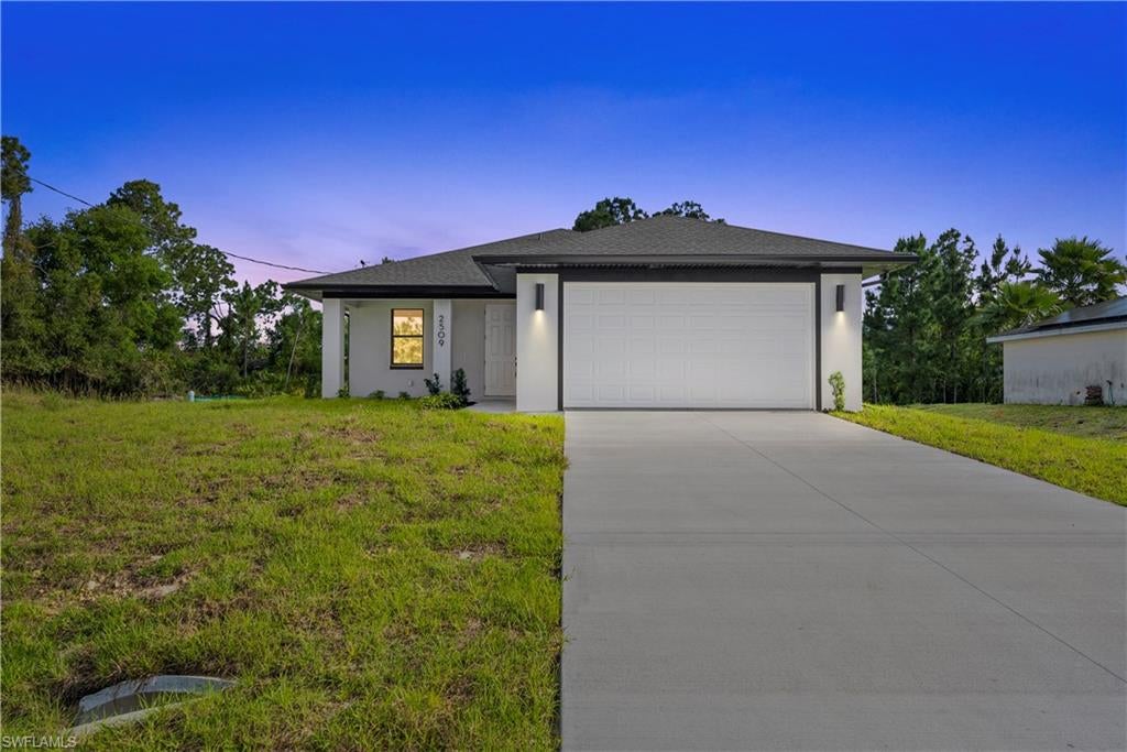 LEHIGH ACRES - Residential