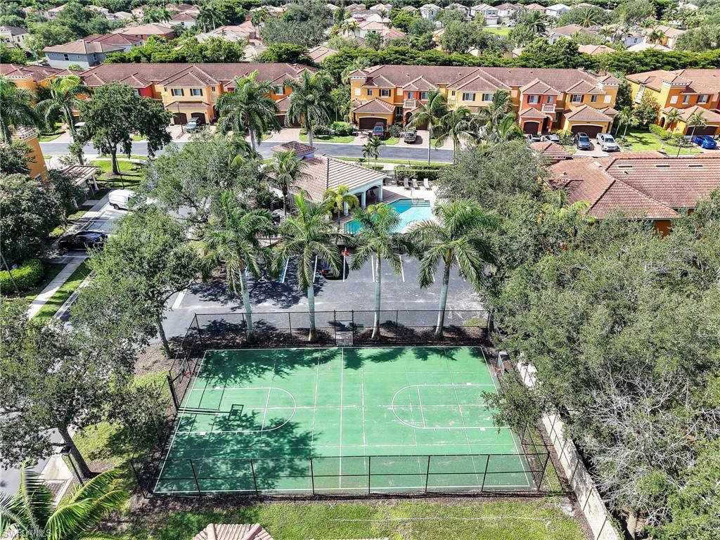 COPPER OAKS - Residential
