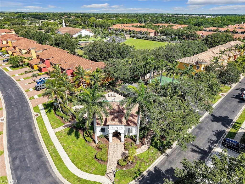 COPPER OAKS - Residential