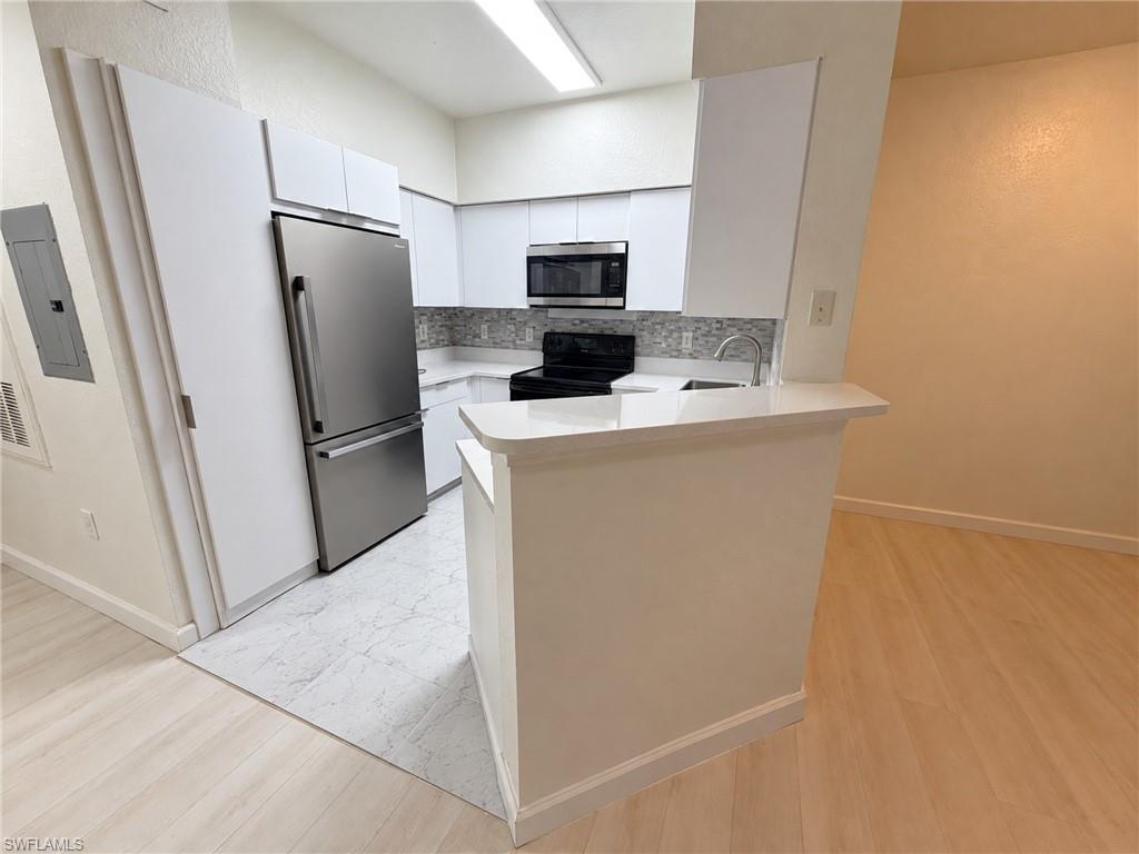 THE TIDES AT PELICAN LANDING - Residential