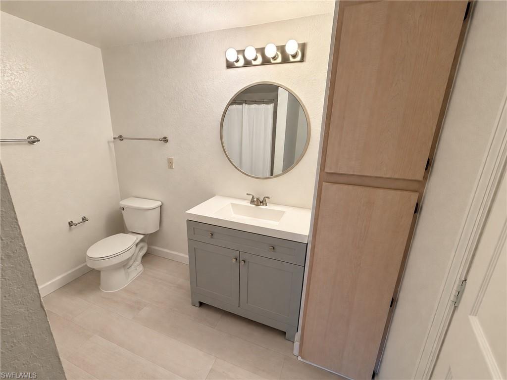 THE TIDES AT PELICAN LANDING - Residential