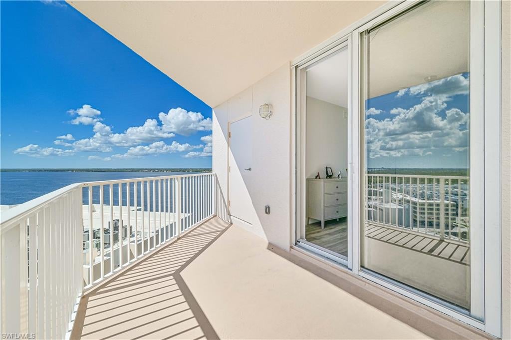 HIGH POINT PLACE - Residential
