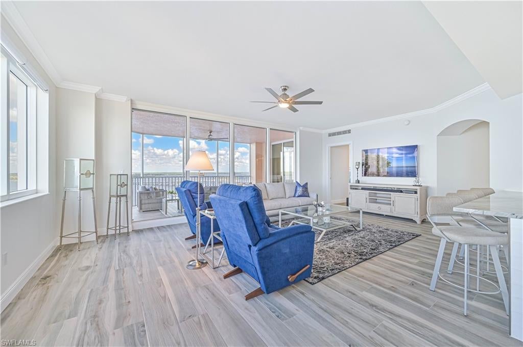 HIGH POINT PLACE - Residential