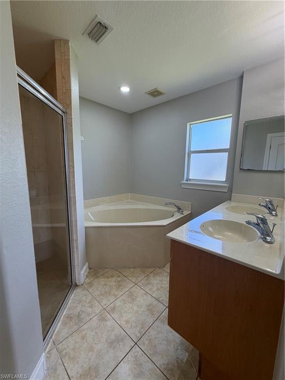 LEHIGH ACRES - Residential Lease