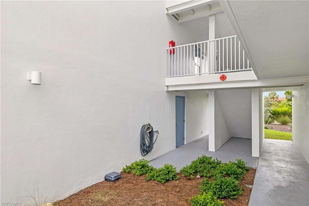 SUNSET SOUTH CONDO - Residential