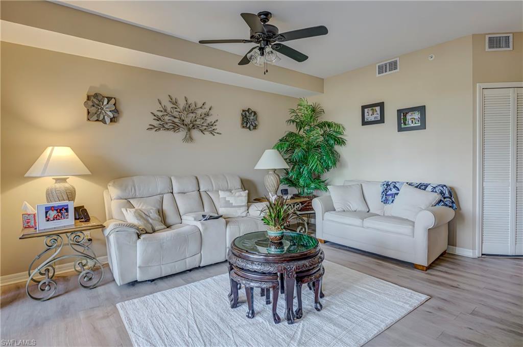 FAIRWAY VILLAS - Residential