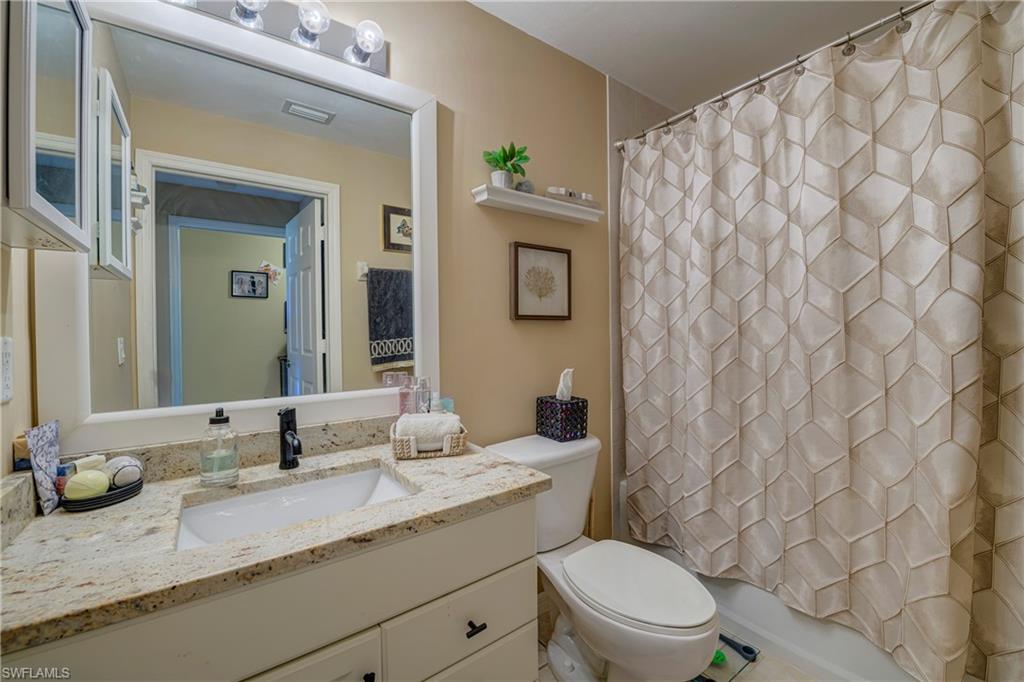 FAIRWAY VILLAS - Residential