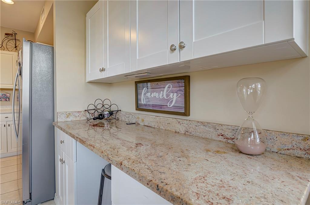 FAIRWAY VILLAS - Residential