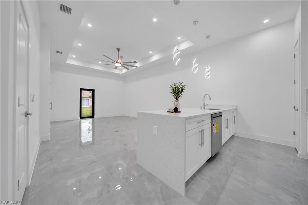 CAPE CORAL - Residential Income