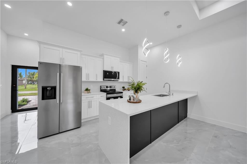 CAPE CORAL - Residential Income