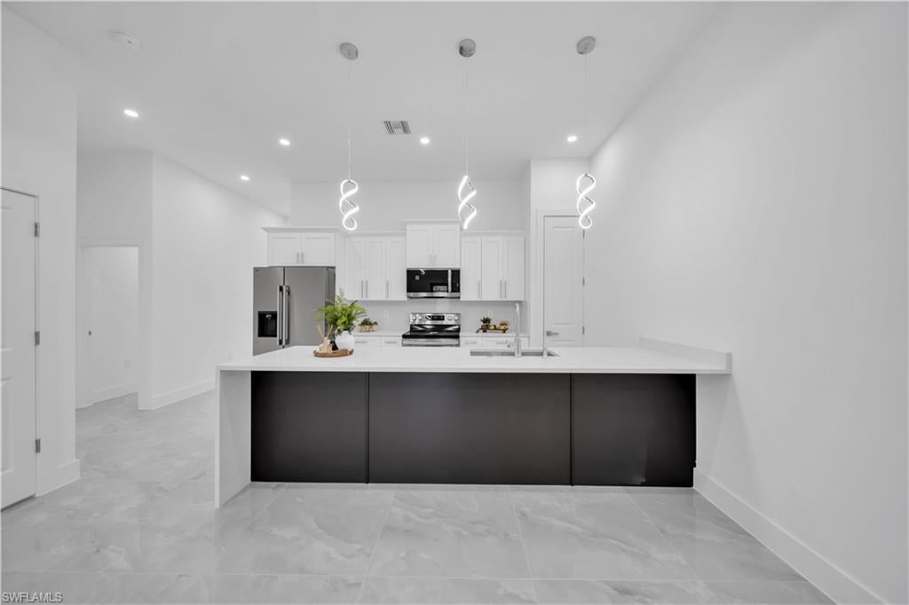 CAPE CORAL - Residential Income