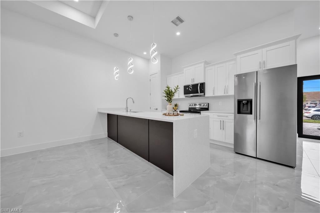 CAPE CORAL - Residential Income