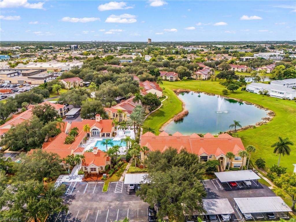 VENETIAN PALMS - Residential