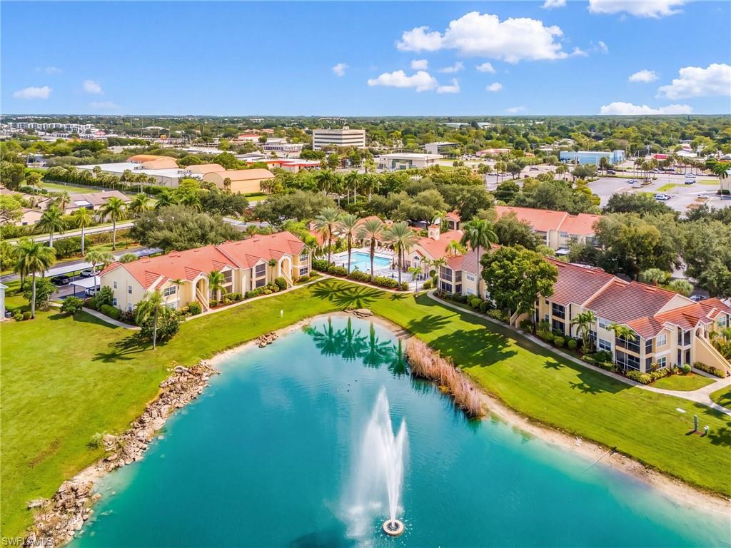 VENETIAN PALMS - Residential