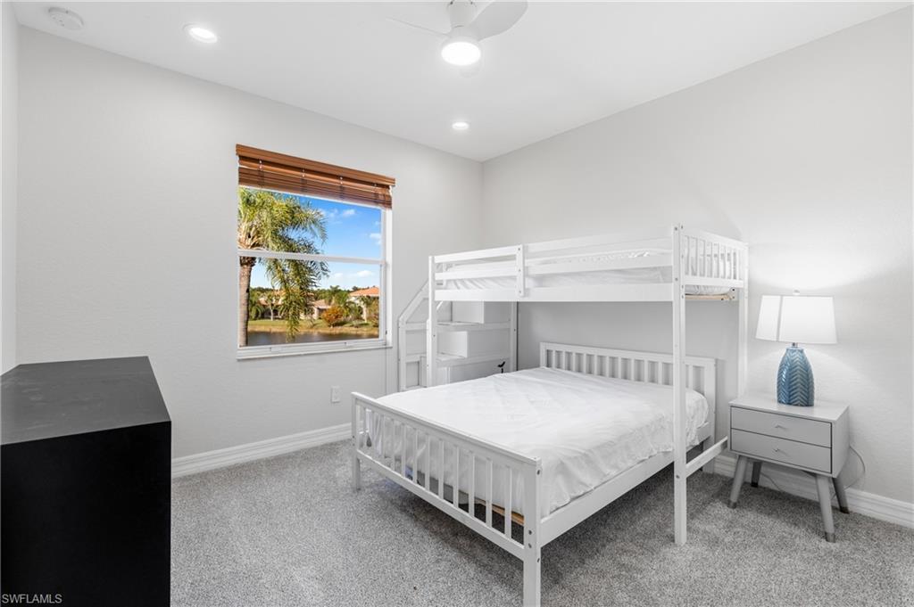 BOTANICA LAKES - Residential