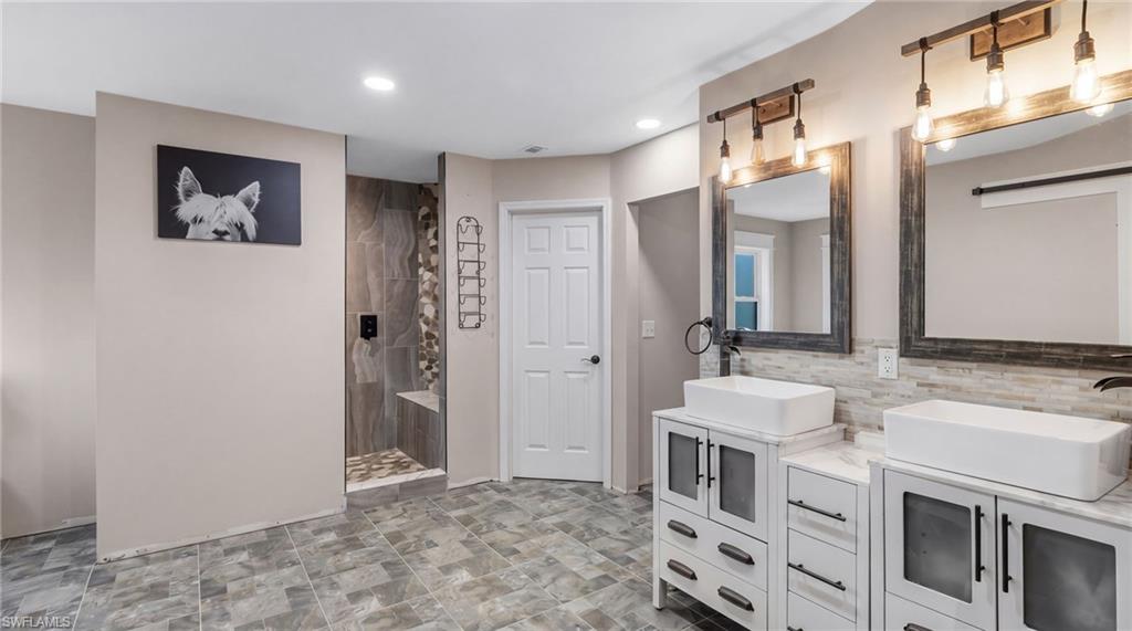 NORTH FORT MYERS - Residential