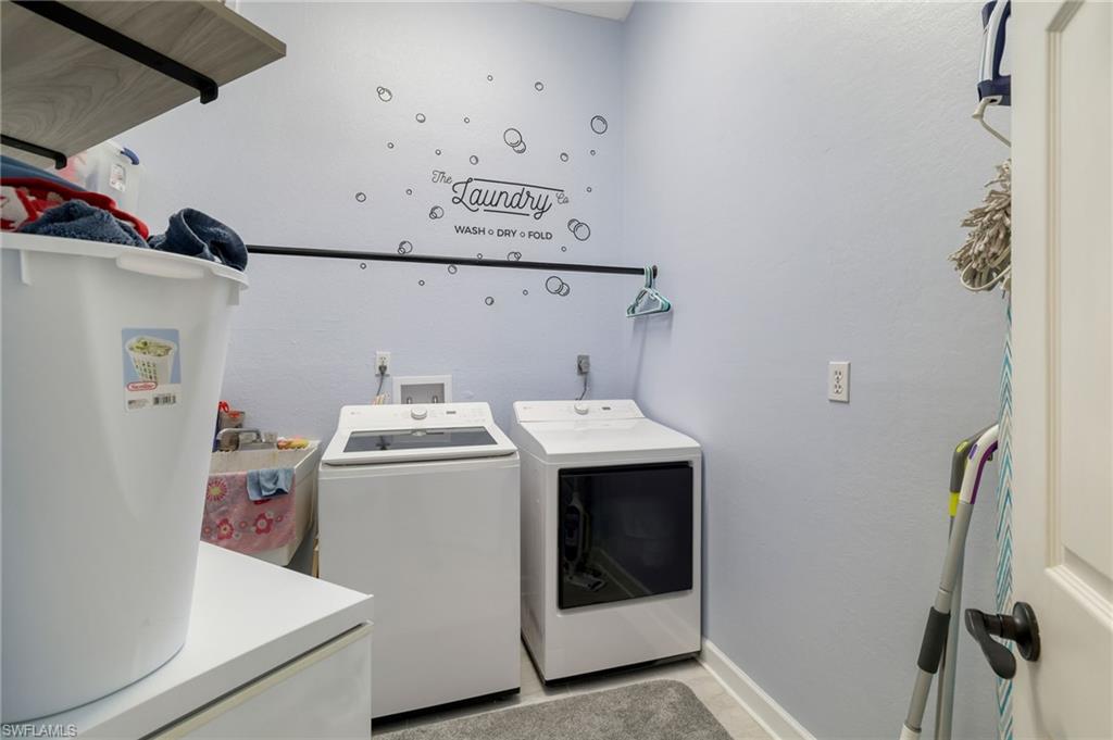 NORTH FORT MYERS - Residential