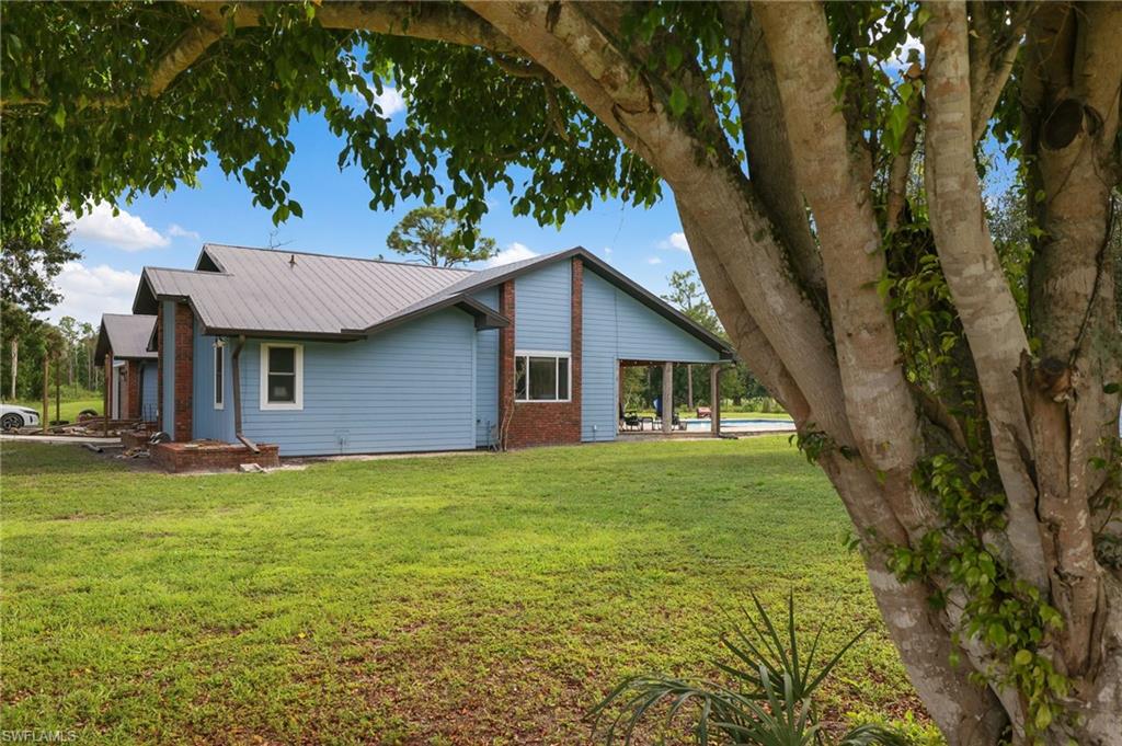 NORTH FORT MYERS - Residential