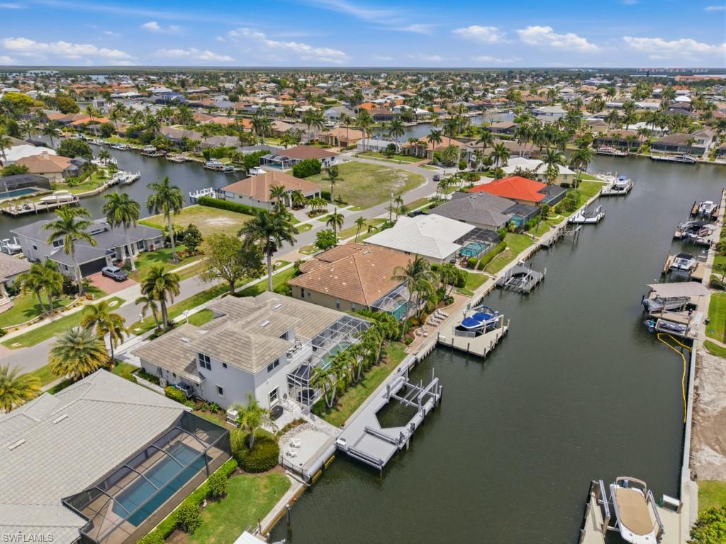 MARCO ISLAND - Residential