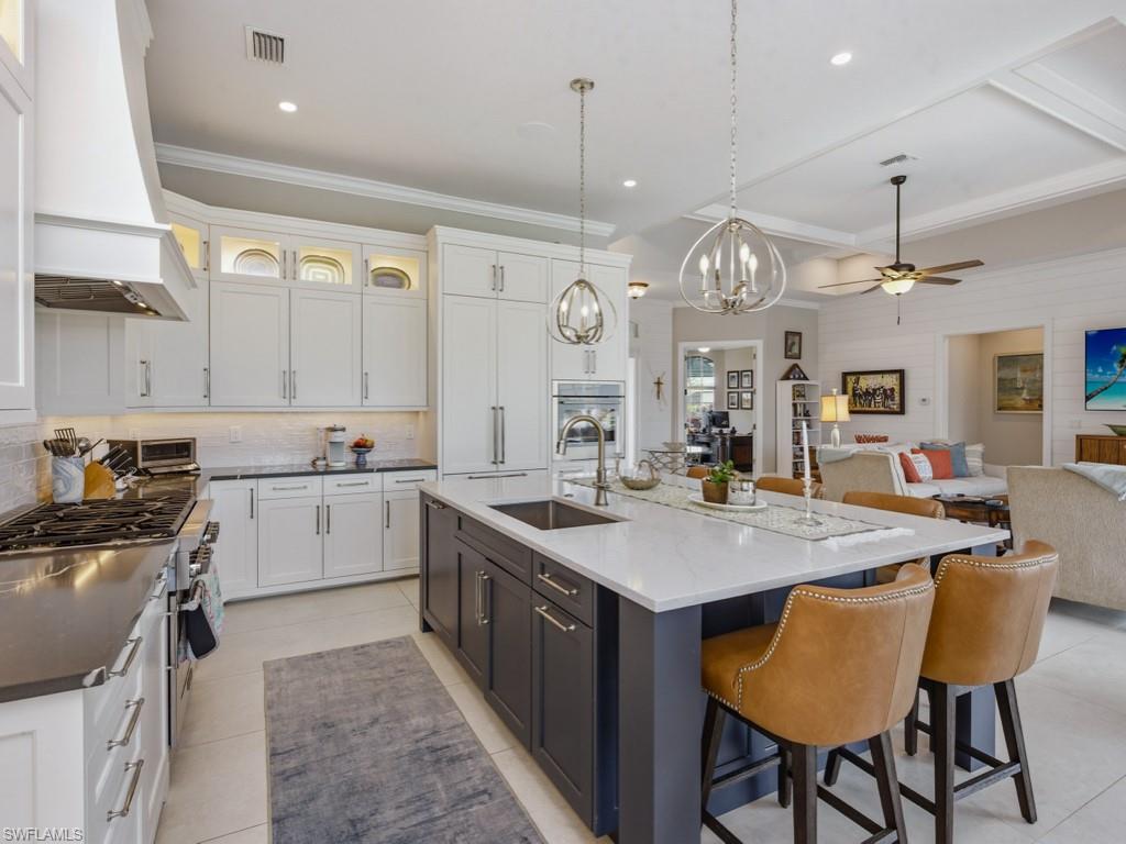 MARCO ISLAND - Residential