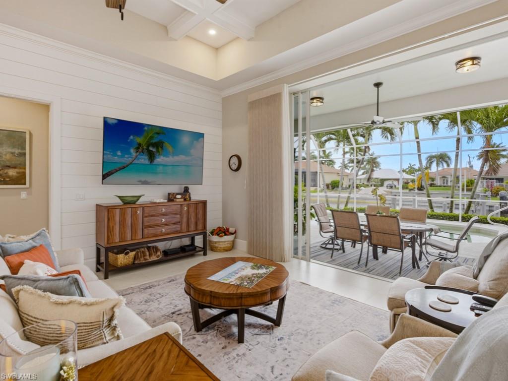 MARCO ISLAND - Residential