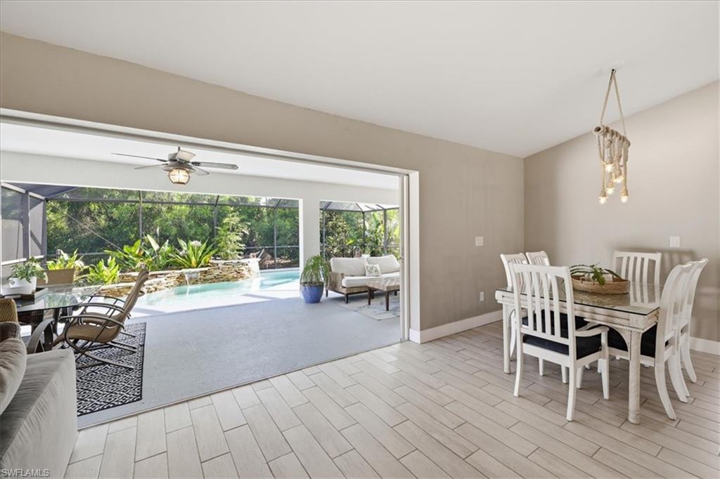 CHARLOTTE SHORES - Residential