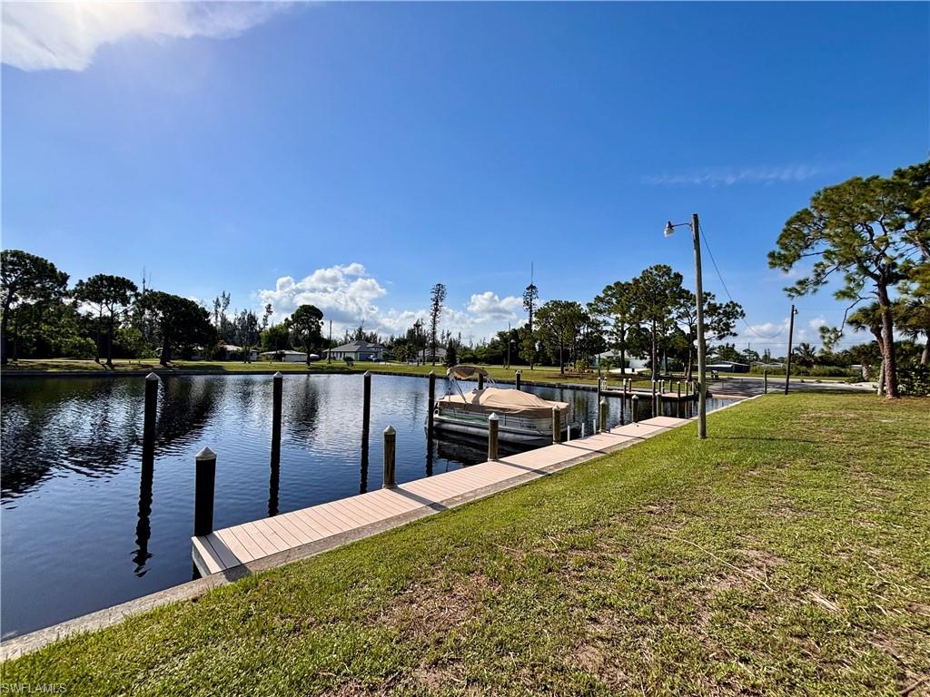 CHARLOTTE SHORES - Residential