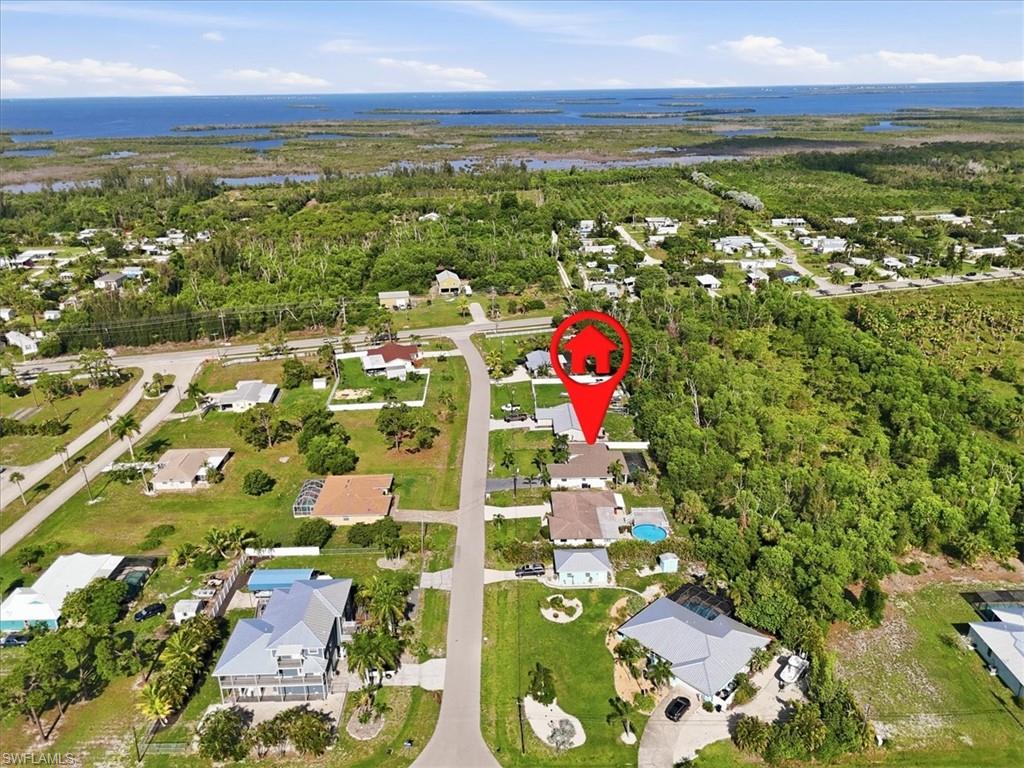 CHARLOTTE SHORES - Residential