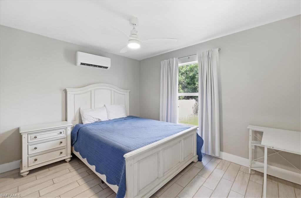 CHARLOTTE SHORES - Residential