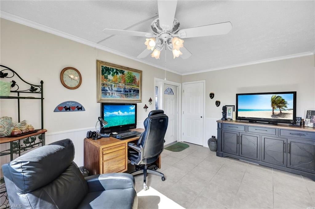 CORAL DEL RIO CONDO - Residential