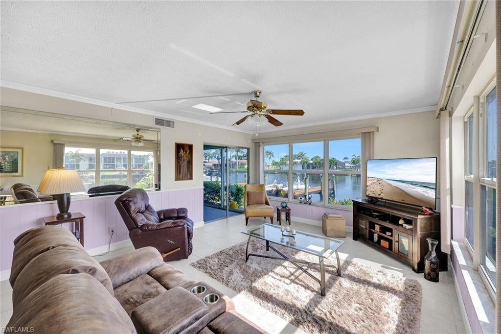 CORAL DEL RIO CONDO - Residential