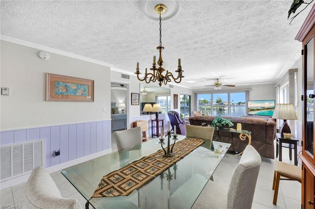 CORAL DEL RIO CONDO - Residential