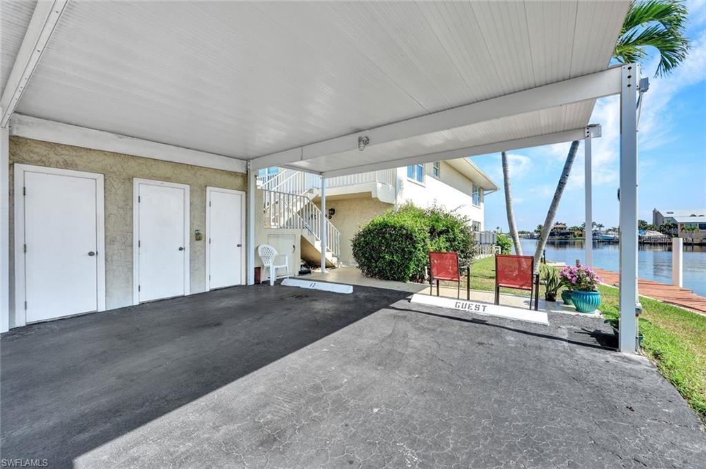 CORAL DEL RIO CONDO - Residential