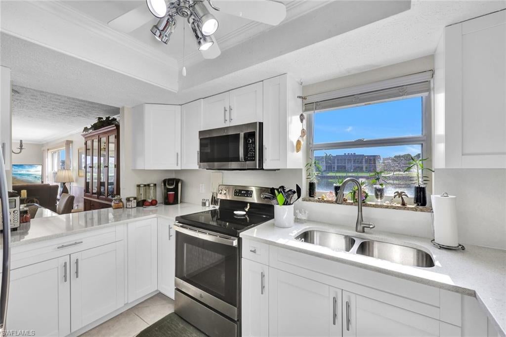 CORAL DEL RIO CONDO - Residential