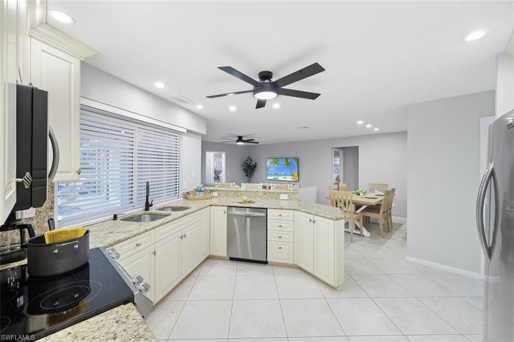MARCO ISLAND - Residential