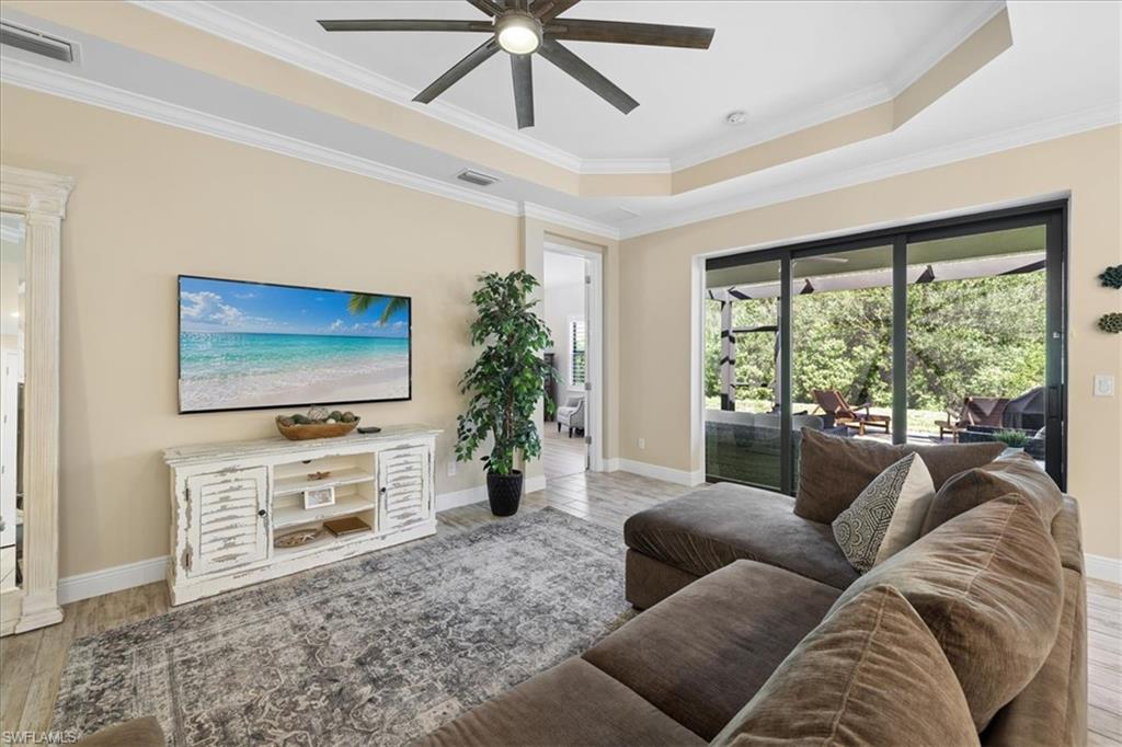 CYPRESS WALK - Residential