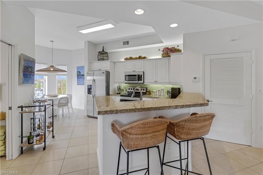 BAYFRONT - Residential Lease