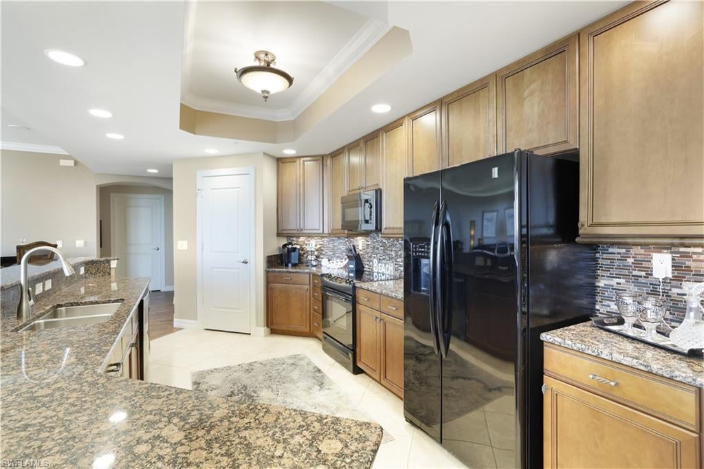 NORTH STAR YACHT CLUB - Residential