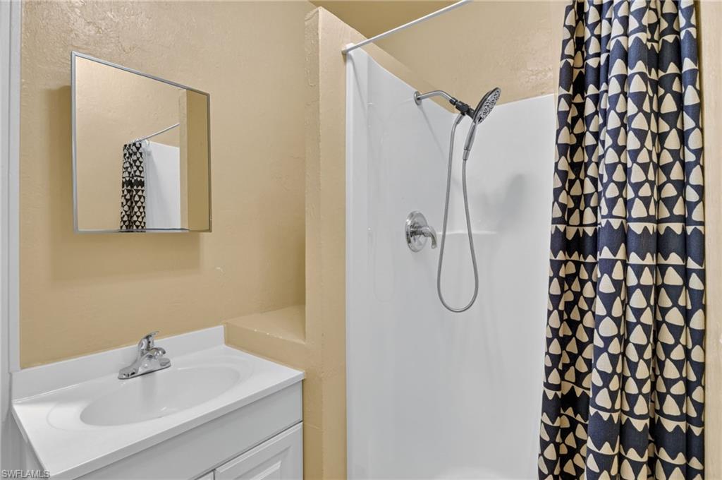 VALENCIA TERRACE - Residential Lease